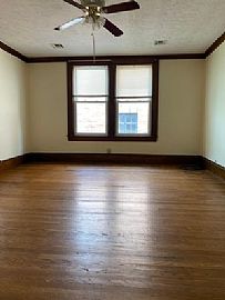 1549 Dixie St, Charleston, Wv 25311 in Charleston, WV (Photo 9 of 10)