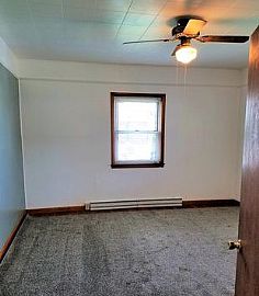 325 Myers Ave, Beckley, Wv 25801 in Beckley, WV (Photo 8 of 9)