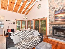 715 Rickords St, Delavan, Wi 53115 in Delavan, WI (Photo 3 of 10)