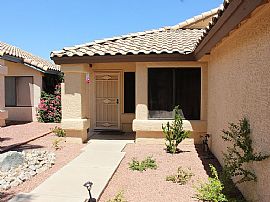 5766 W Commonwealth Pl, Chandler, Az 85226 in Chandler, AZ (Photo 2 of 12)