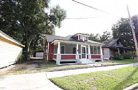 Beautiful 3 Bedroom Home in Jacksonville, FL