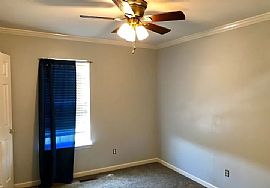 508 Hardwood Ln, Birmingham, Al 35215 in Birmingham, AL (Photo 7 of 12)