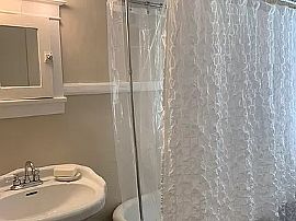 19 S Lafayette St, Mobile, Al 36604 in Mobile, AL (Photo 7 of 8)