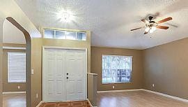 9711 Sw 16th Ct, Pembroke Pines, Fl 33025 in Pembroke Pines, FL (Photo 2 of 12)