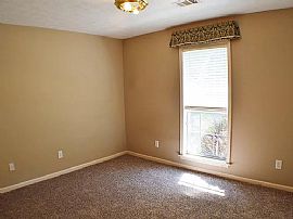 1006 Autumn Ridge Rd, montgomery, Al 36117 in Montgomery, AL (Photo 9 of 12)