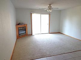 1279 Pinewood Trl Apt 8, new Richmond, Wi 54017 in Richmond, WI (Photo 3 of 9)