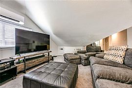 725 Lowell St, Dallas, Tx 75214, Usa in Dallas, TX (Photo 11 of 12)