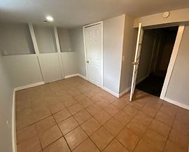 A Room in Kansas City in Kansas City, MO (Photo 2 of 11)