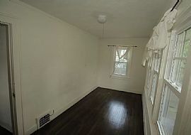 5346 Euclid Ave in Kansas City, MO (Photo 5 of 9)