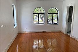 Bayshore · 2312 Alton Road, Miami Beach, Fl 33140, Us in Miami Beach, FL (Photo 11 of 12)