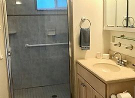 1667 Laurel St, Sarasota, Fl 34236, Usa in Sarasota, FL (Photo 10 of 11)