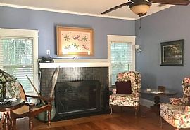 1667 Laurel St, Sarasota, Fl 34236, Usa in Sarasota, FL (Photo 2 of 11)