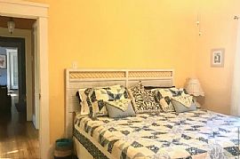 1667 Laurel St, Sarasota, Fl 34236, Usa in Sarasota, FL (Photo 9 of 11)