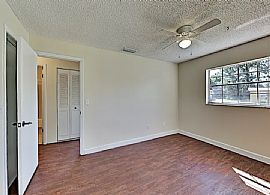 2502 Lawler Ln, Deltona, Fl 32738, Usa in Deltona, FL (Photo 7 of 11)