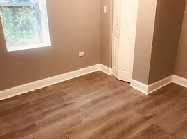 9139 S Buffalo Ave, Chicago, Il 60617, Usa in Chicago, IL (Photo 9 of 9)