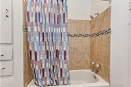 Amazing House For Rent! in Oklahoma City, OK (Photo 9 of 10)