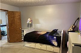 Butler Township Move in Ready Home in The Highly Rated Vandalia in Dayton, OH (Photo 11 of 12)