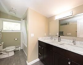 10 Guzeika Rd, North Kingstown, Ri 02852 in North Kingstown, RI (Photo 10 of 12)