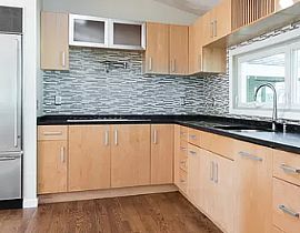 10 Guzeika Rd, North Kingstown, Ri 02852 in North Kingstown, RI (Photo 5 of 12)