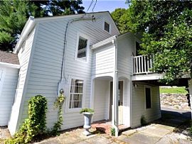 95 Peaceable St, Redding, Ct 06896 in Redding, CT (Photo 6 of 6)