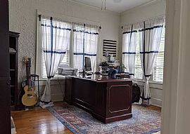 Charming 3 Bedrooms  in Birmingham, AL (Photo 4 of 10)