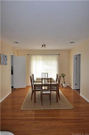 9 Wakemore St, Darien, Ct 06820 in Darien, CT (Photo 3 of 6)