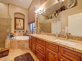 4630 E Robin Ln, Phoenix, Az 85050 in Phoenix, AZ (Photo 8 of 10)