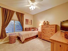 4630 E Robin Ln, Phoenix, Az 85050 in Phoenix, AZ (Photo 9 of 10)