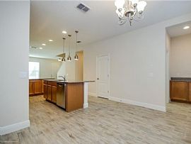 6585 Calamondin Dr, Winter Garden, Fl 34787 in Winter Garden, FL (Photo 3 of 11)