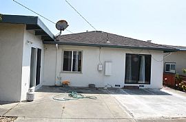 257 Oakcrest Ave in South San Francisco, CA (Photo 9 of 10)