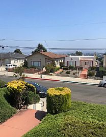 320 Watson St in Monterey, CA