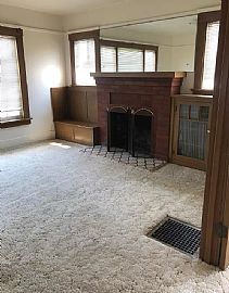 320 Watson St in Monterey, CA (Photo 3 of 11)