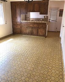 320 Watson St in Monterey, CA (Photo 7 of 11)