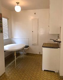 320 Watson St in Monterey, CA (Photo 9 of 11)