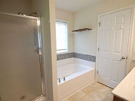 Beautiful 3 Bedroom Home  in High Point, NC (Photo 8 of 10)