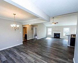 249 Mabdarin Dr, Martinsburg, Wv 25403 in Martinsburg, WV (Photo 4 of 12)