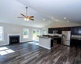 249 Mabdarin Dr, Martinsburg, Wv 25403 in Martinsburg, WV (Photo 6 of 12)