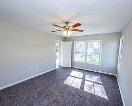 249 Mabdarin Dr, Martinsburg, Wv 25403 in Martinsburg, WV (Photo 8 of 12)