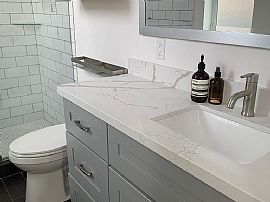 Single Family Home in Phoenix, AZ (Photo 4 of 8)