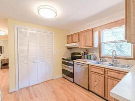 110 Geneva Ave, Silver Spring, Md 20910 in Silver Spring, MD (Photo 10 of 12)