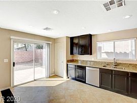 11229 Sandrone Ave, Las Vegas, Nv 89138 in Las Vegas, NV (Photo 3 of 12)