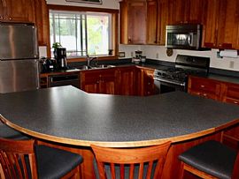 7 Pavilion Ave, South Burlington, Vt 05403 in South Burlington, VT (Photo 3 of 12)