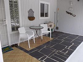 $1,850/mo2 Bd1 Ba1,250 Square Feet in Pahoa, HI (Photo 3 of 12)