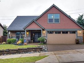 $3,250/mo3 Bd2.5 Ba2,509 Square Feet in West Linn, OR