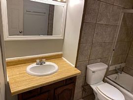 3 Bd1 Ba1,196 Square Feet in Birmingham, AL (Photo 2 of 5)