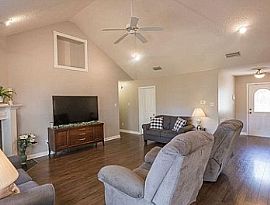 27222 Parker Ln, Daphne, Al 36526 in Daphne, AL (Photo 3 of 8)