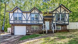 Unique House For Rent 2491 Vera Cruz Dr, Birmingham, Al 35235 in Birmingham, AL