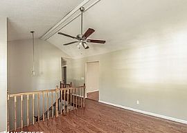 Unique House For Rent 2491 Vera Cruz Dr, Birmingham, Al 35235 in Birmingham, AL (Photo 5 of 12)