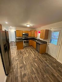 578 Byron St, Chesapeake, Va 23320r in Chesapeake, VA (Photo 6 of 7)