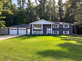 198 N Pine Rd, Sobieski, Wi 54171 in Sobieski, WI
